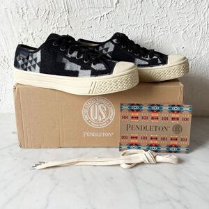 Pendleton Wool Sneakers Women's Size 9/40 Black Ivory Blanket Print Lace Up NEW